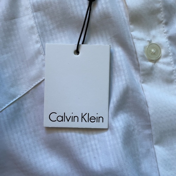 NWT Calvin Klein dress shirt size 2xl - Picture 4 of 7